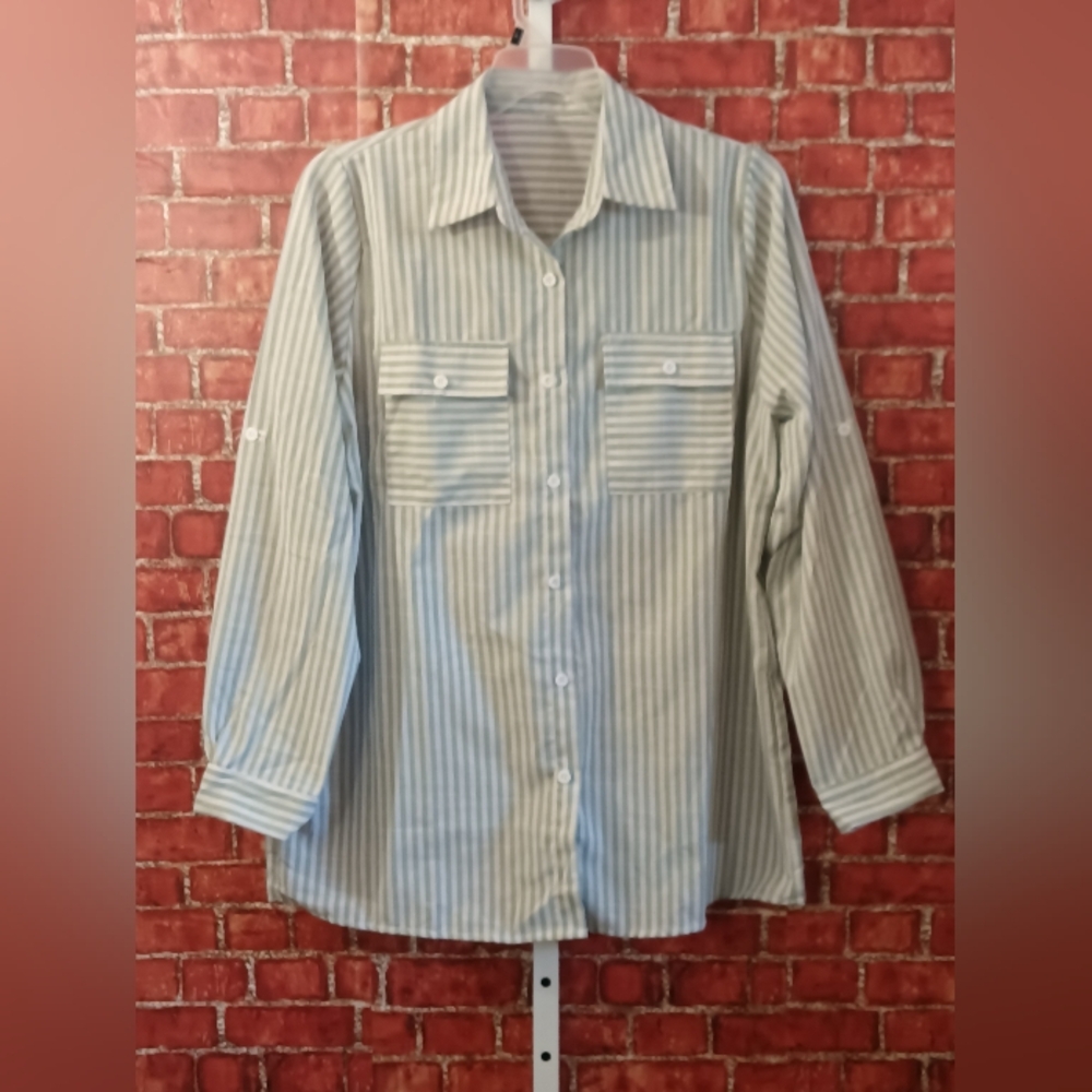 𝑳𝒂𝒏𝒅𝒔 𝑬𝒏𝒅 𝑵𝒐 𝑰𝒓𝒐𝒏 𝑺𝒕𝒓𝒊𝒑𝒆𝒅 𝑩𝒍𝒐𝒖𝒔𝒆 + 𝑬𝒙𝒕𝒓𝒂 𝑻𝒐𝒑 - Picture 7 of 11